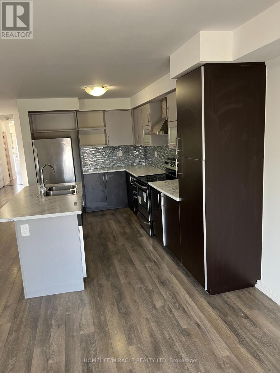 150 Golden Springs Drive, Brampton, Ontario L7A 4N7 - Photo 7 - W12617392