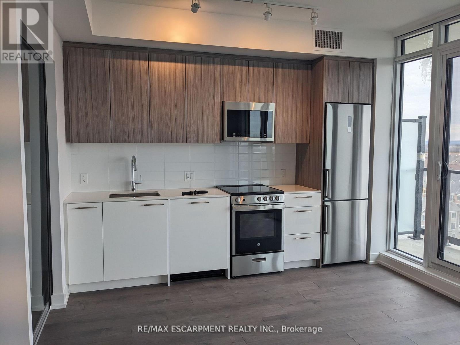 #910 - 225 VETERANS DRIVE, Brampton, Ontario