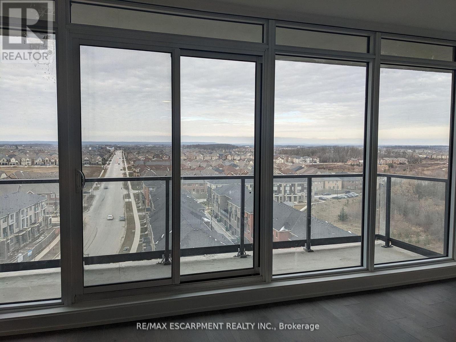 910 - 225 Veterans Drive, Brampton, Ontario L7A 5L7 - Photo 11 - W12617412