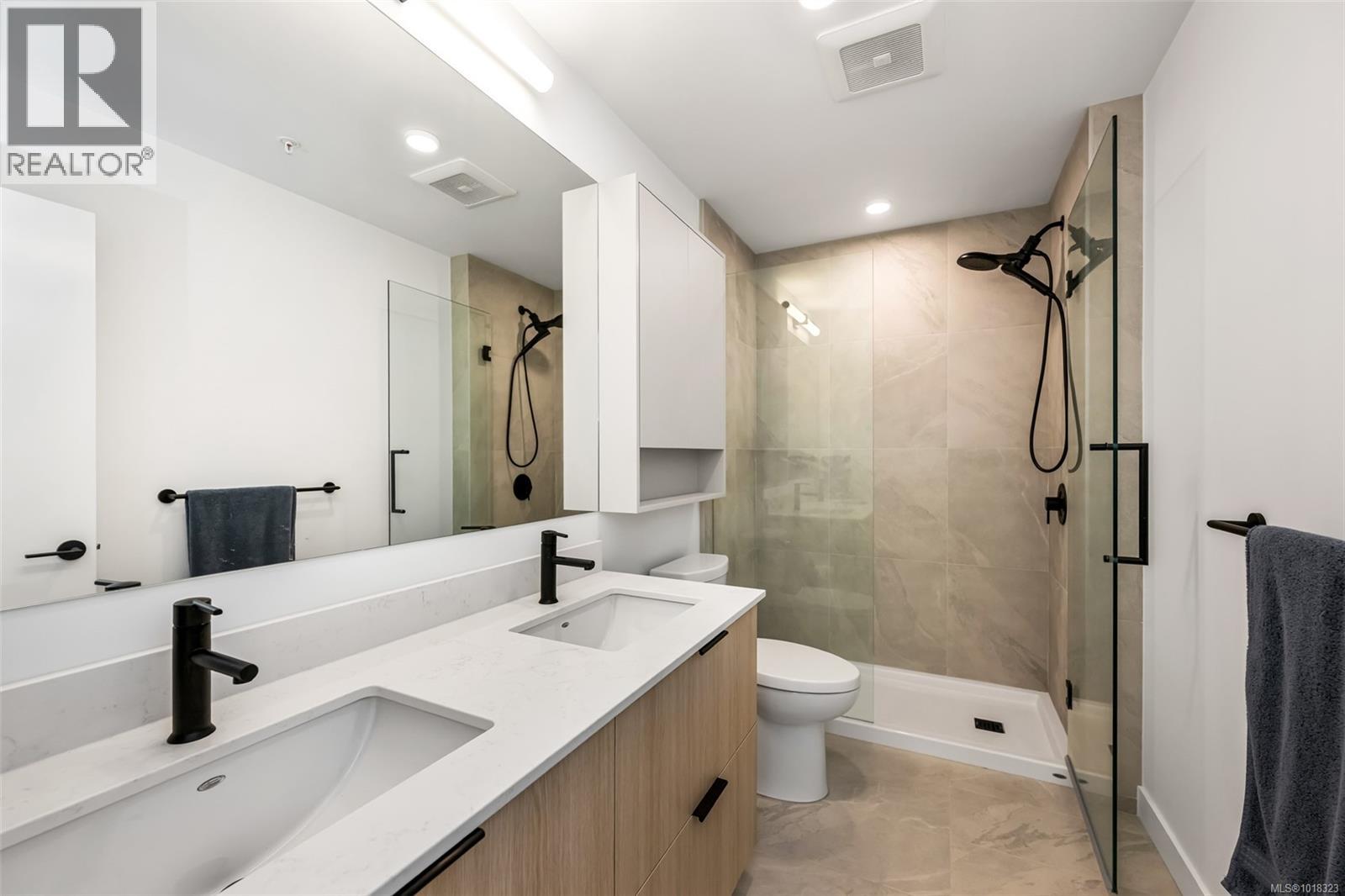 411 3564a Ryder Hesjedal Way, Colwood, British Columbia  V9C 0V3 - Photo 15 - 1018323