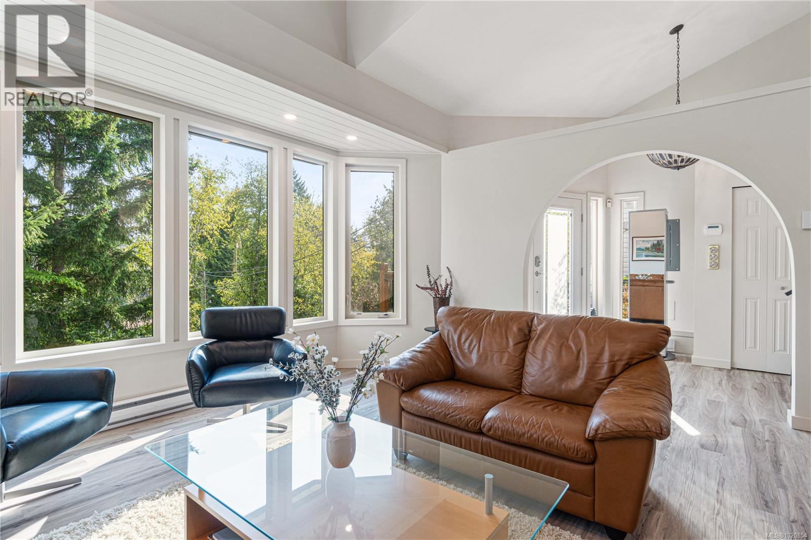 3132 Robin Hood Dr, Nanaimo, British Columbia  V9T 1P1 - Photo 3 - 1020854