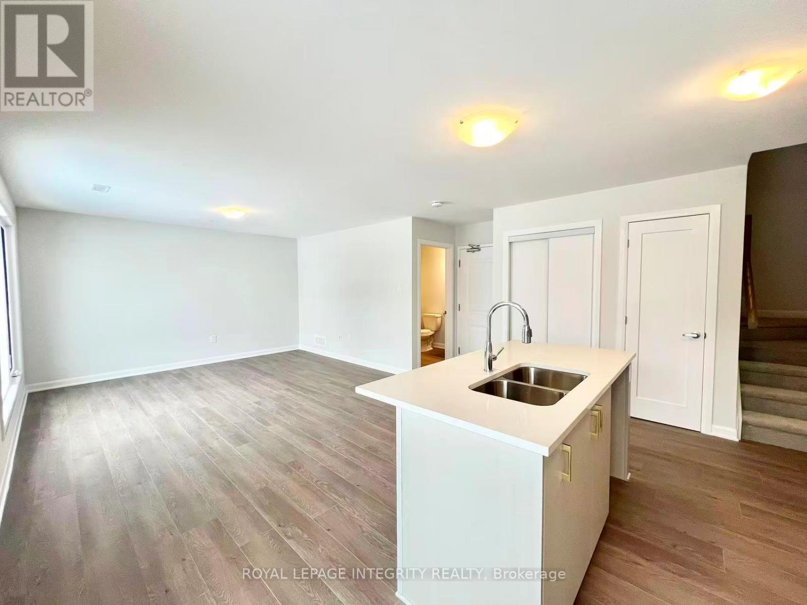 1120 Creekway Private, Ottawa, Ontario  K2T 0S9 - Photo 20 - X12617432