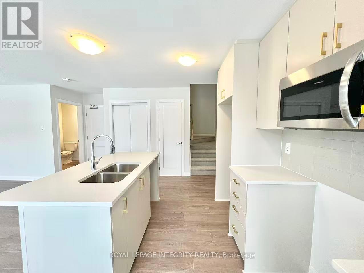 1120 Creekway Private, Ottawa, Ontario  K2T 0S9 - Photo 21 - X12617432