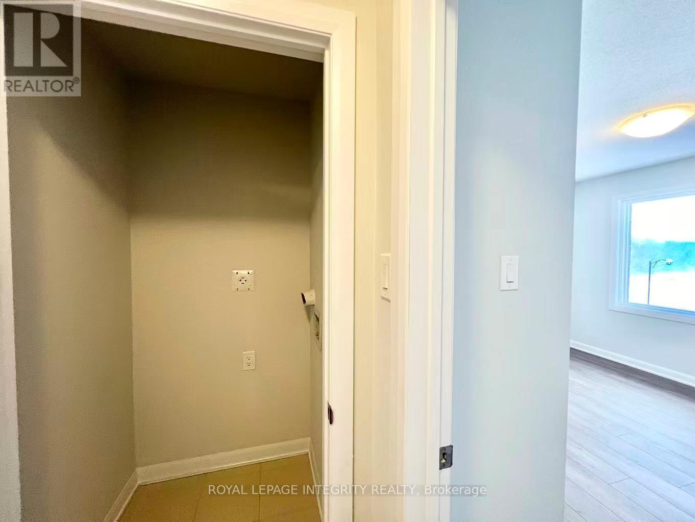 1120 Creekway Private, Ottawa, Ontario  K2T 0S9 - Photo 26 - X12617432