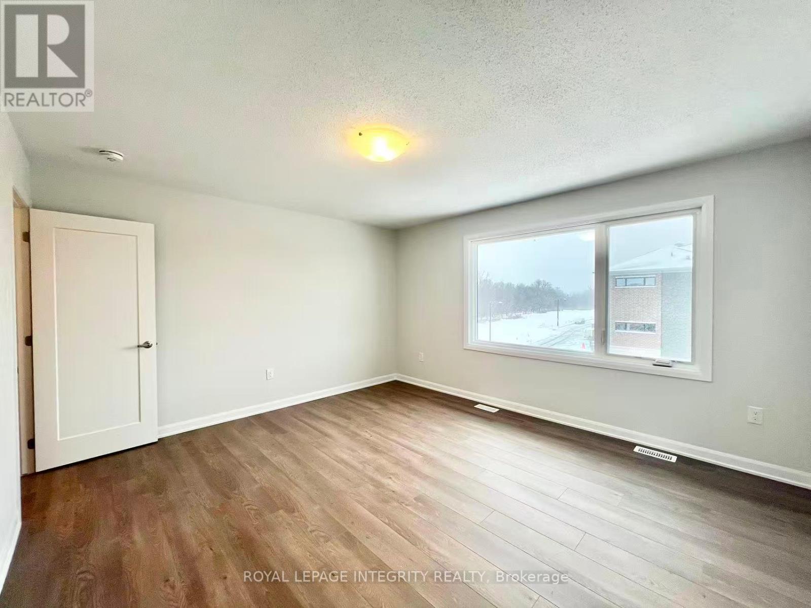 1120 Creekway Private, Ottawa, Ontario  K2T 0S9 - Photo 30 - X12617432