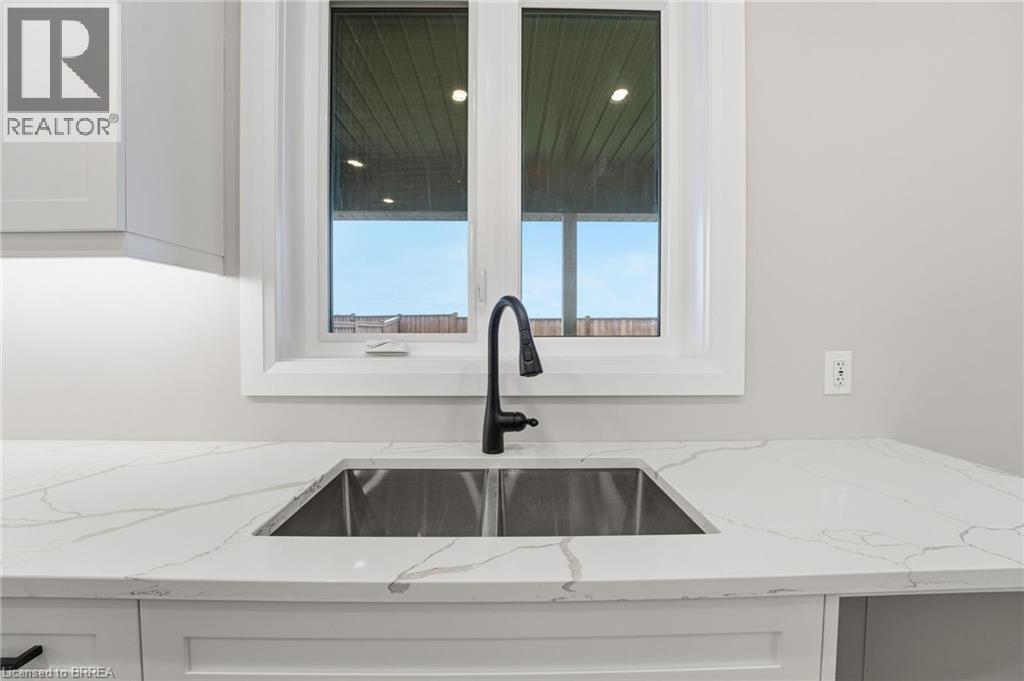 104 Oak Avenue, Paris, Ontario N3K 0J6 - Photo 9 - 40784346