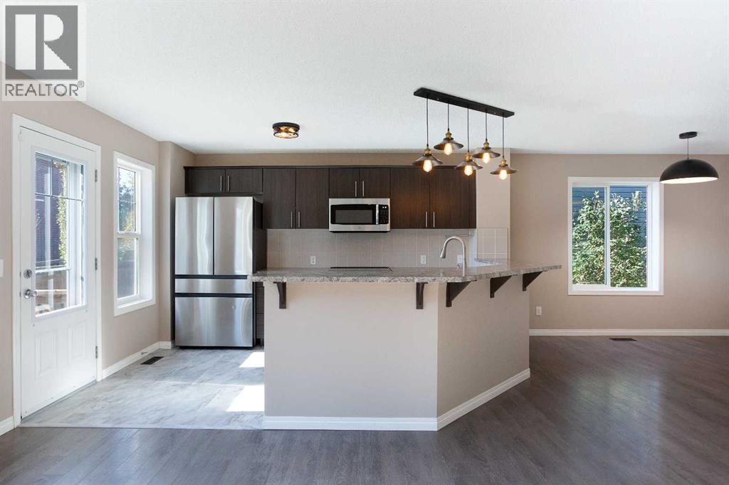 209 Viewpointe Terrace, Chestermere, Alberta  T1X 0P9 - Photo 8 - A2263759