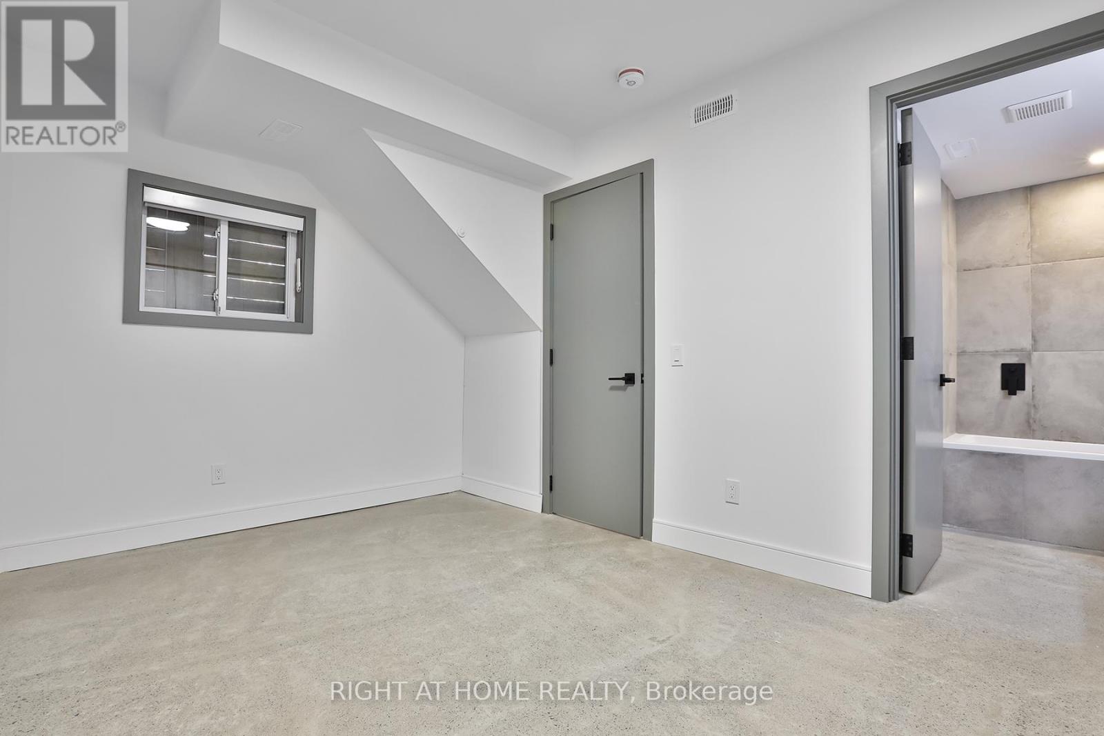 Unit 2 - 1169 Davenport Road, Toronto, Ontario  M6H 2G6 - Photo 15 - C12617418