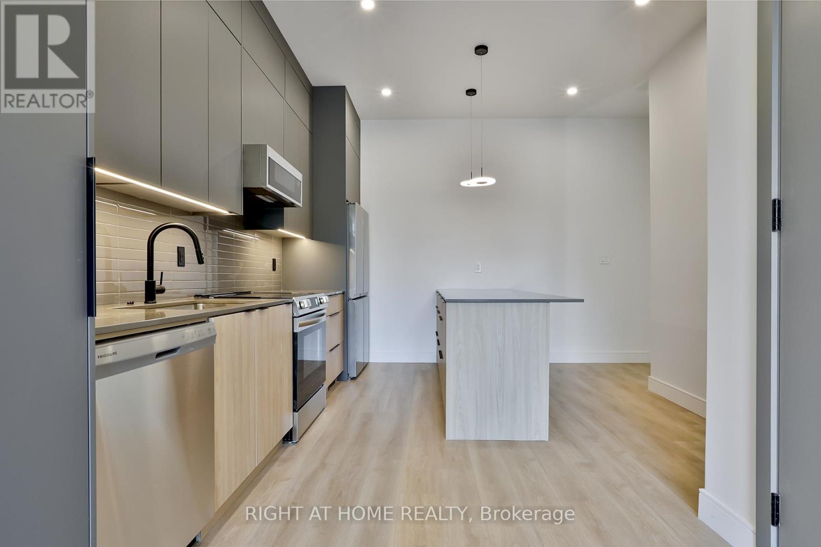 Unit 2 - 1169 Davenport Road, Toronto, Ontario  M6H 2G6 - Photo 9 - C12617418