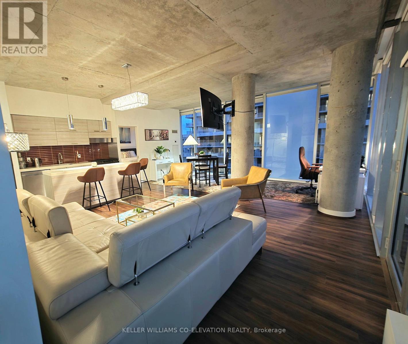 1305 - 552 Wellington Street, Toronto, Ontario  M5V 2V1 - Photo 41 - C12613978