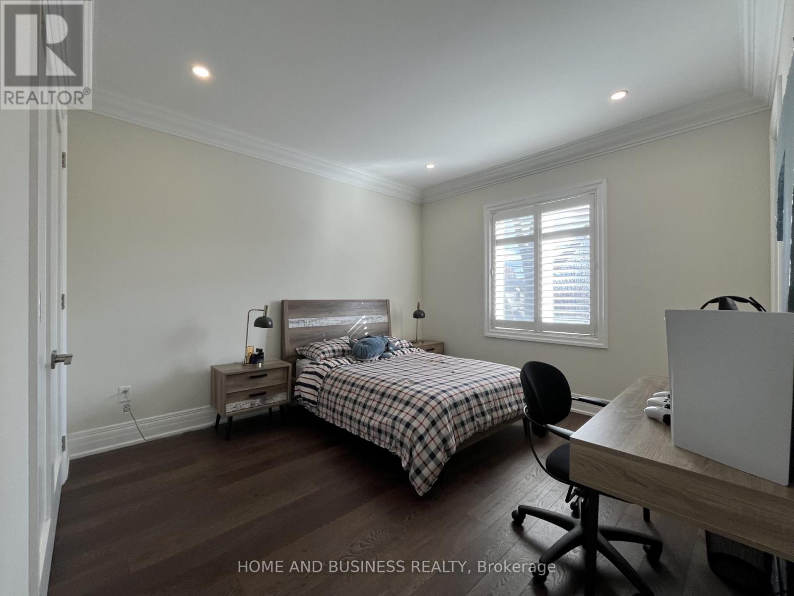 115 Russell Drive, Oakville, Ontario  L6H 1L4 - Photo 31 - W12554920