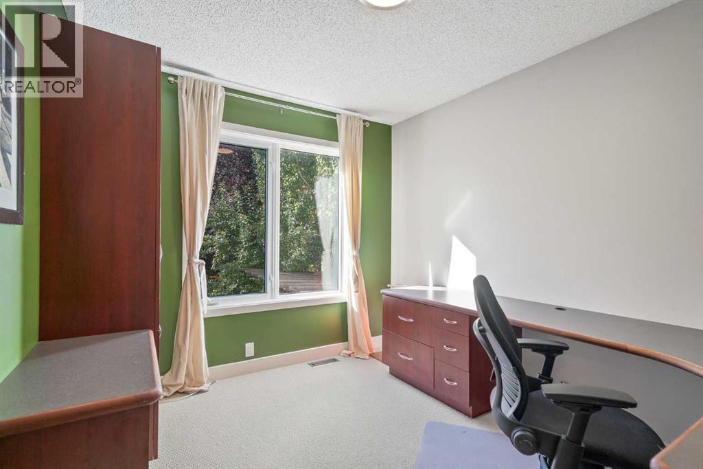 45 Mt Douglas Close Se, Calgary, Alberta  T2Z 3R8 - Photo 15 - A2256813