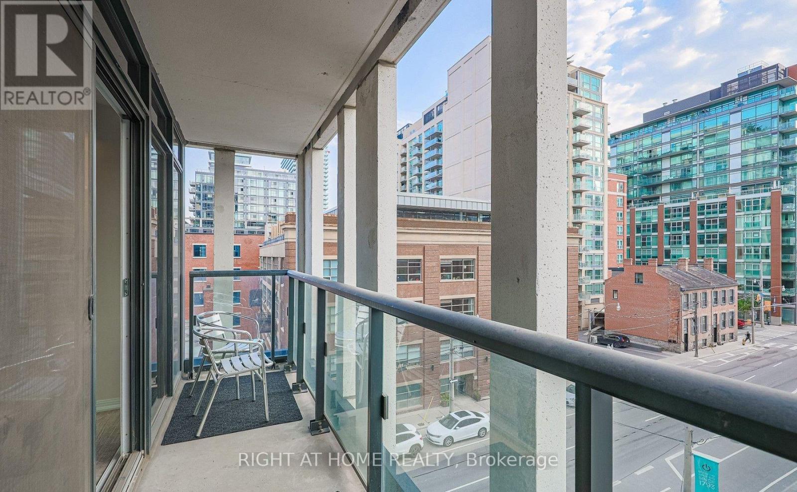606 - 400 Adelaide Street E, Toronto, Ontario M5A 4S3 - Photo 17 - C12471772