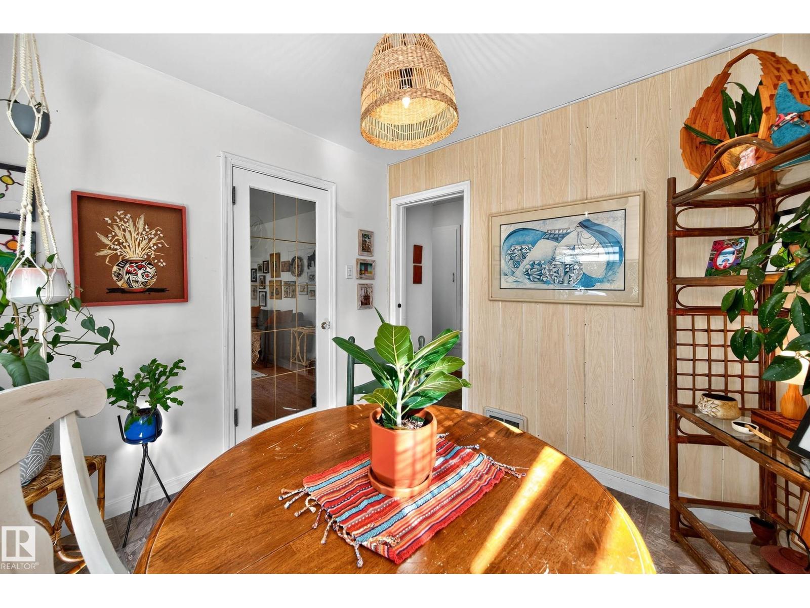 12315 103 St Nw, Edmonton, Alberta T5G 2K4 - Photo 15 - E4460302