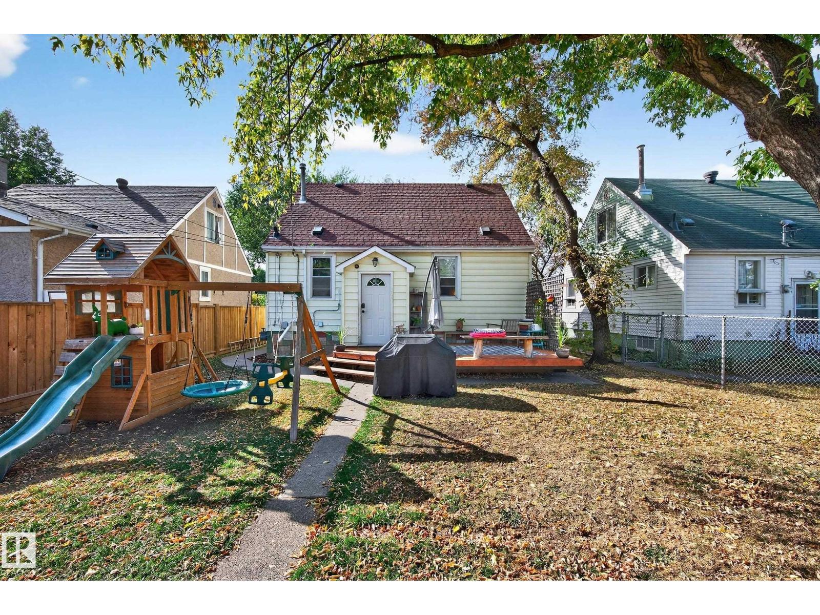 12315 103 St Nw, Edmonton, Alberta T5G 2K4 - Photo 38 - E4460302