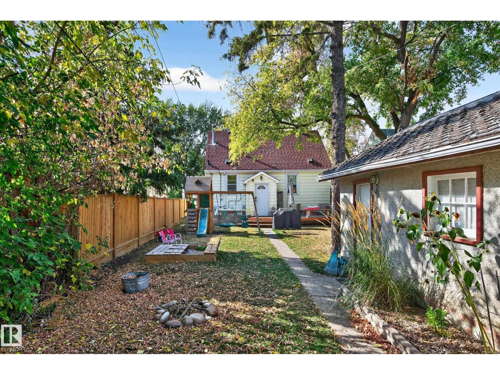 12315 103 St Nw, Edmonton, Alberta T5G 2K4 - Photo 45 - E4460302