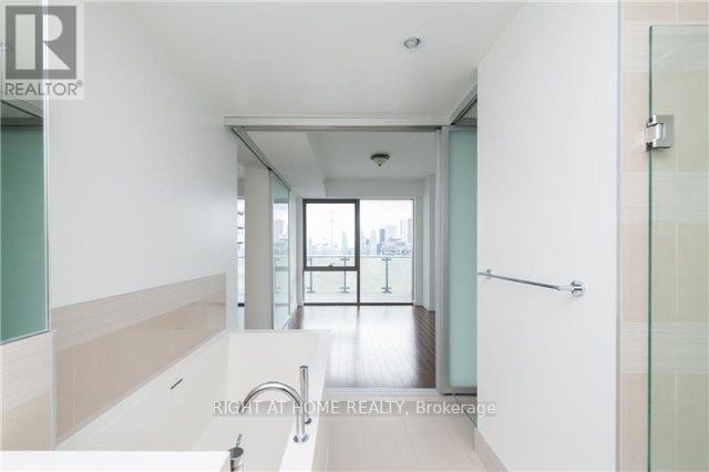 3201 - 390 Cherry Street, Toronto, Ontario M5A 0E2 - Photo 8 - C12423836