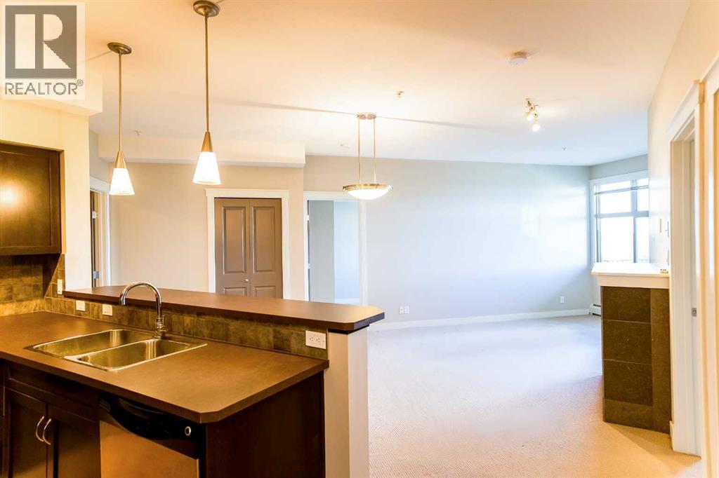 321, 100 Lakeway Boulevard, Sylvan Lake, Alberta T4S 2M9 - Photo 5 - A2261703