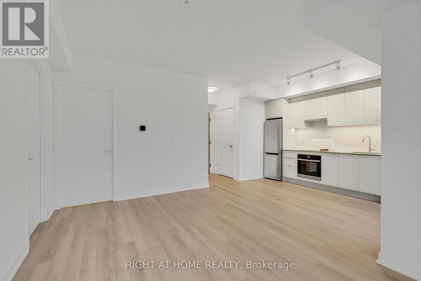 709 - 3071 Trafalgar Road, Oakville, Ontario  L6H 6K7 - Photo 12 - W12617446