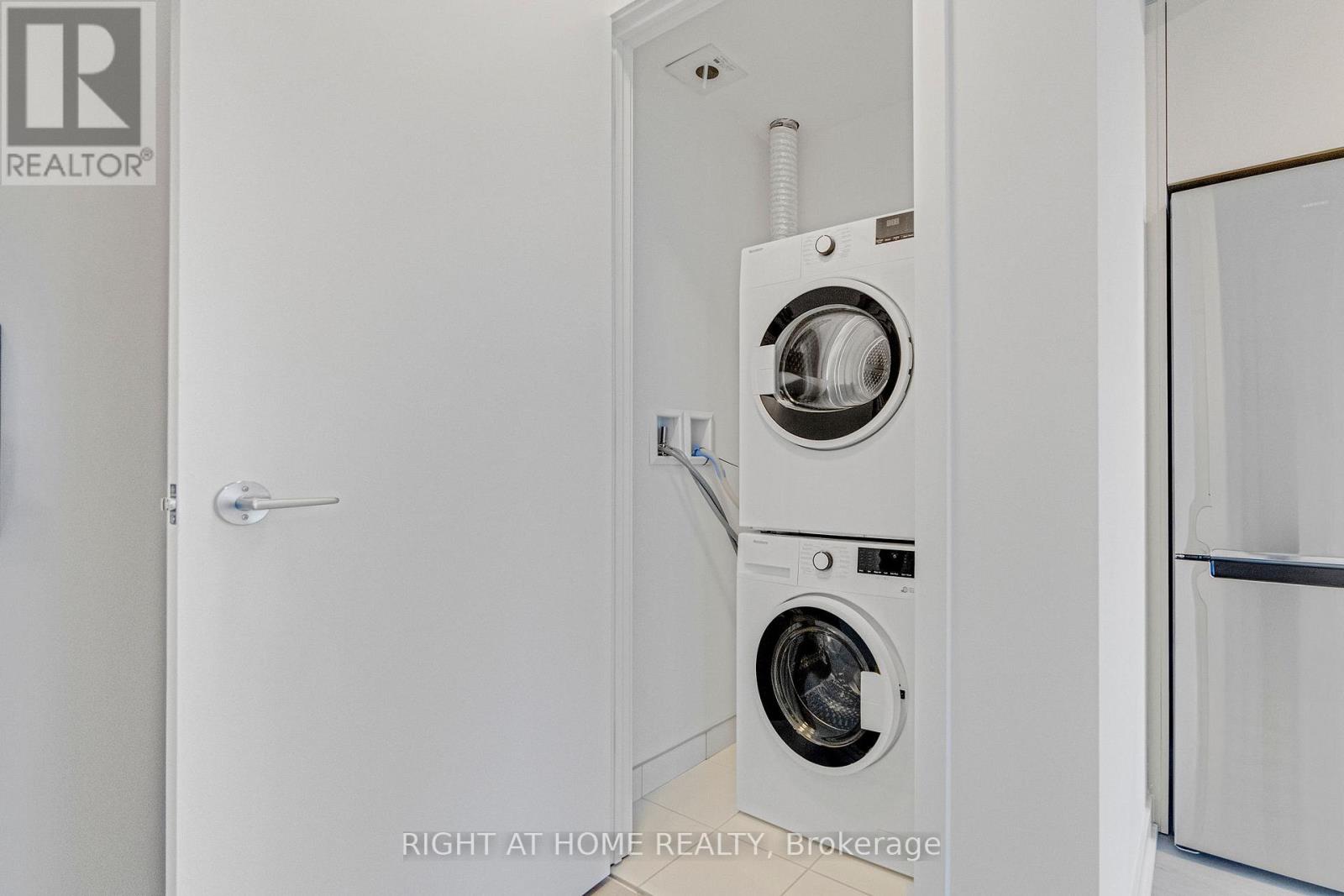 709 - 3071 Trafalgar Road, Oakville, Ontario  L6H 6K7 - Photo 22 - W12617446