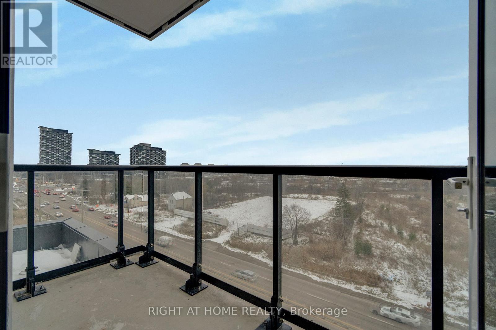 709 - 3071 Trafalgar Road, Oakville, Ontario  L6H 6K7 - Photo 23 - W12617446