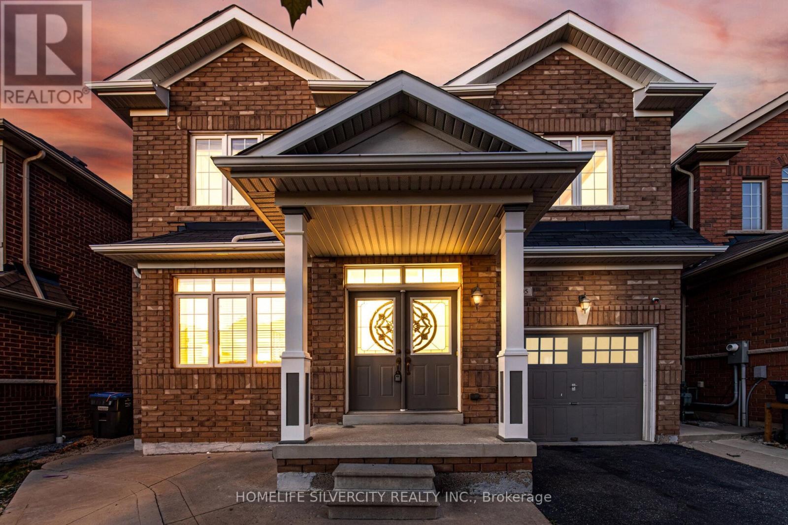 105 AYLESBURY DRIVE, Brampton, Ontario