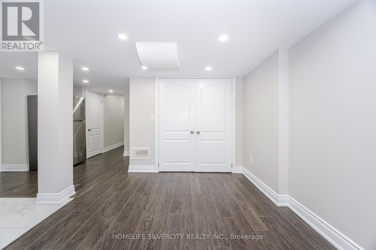 105 Aylesbury Drive, Brampton, Ontario L7A 0W6 - Photo 28 - W12617450