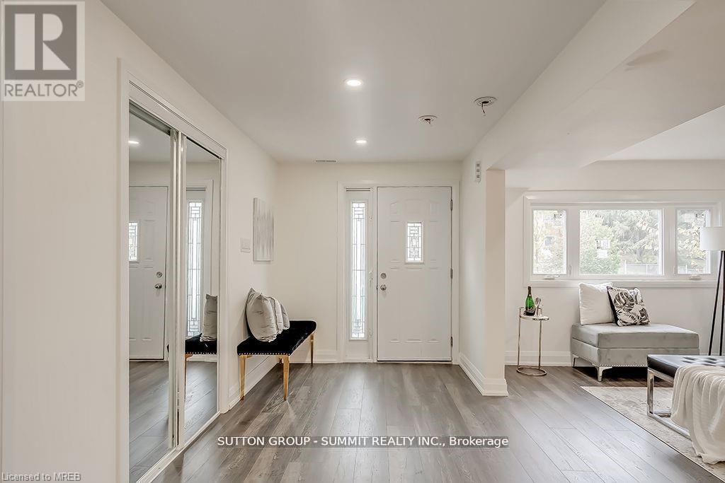 16 Upper Canada Drive, Kitchener, Ontario N2P 1E5 - Photo 5 - X12617460