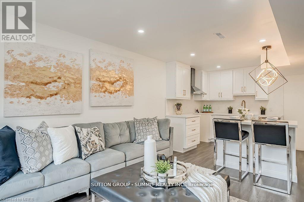 16 Upper Canada Drive, Kitchener, Ontario N2P 1E5 - Photo 8 - X12617460