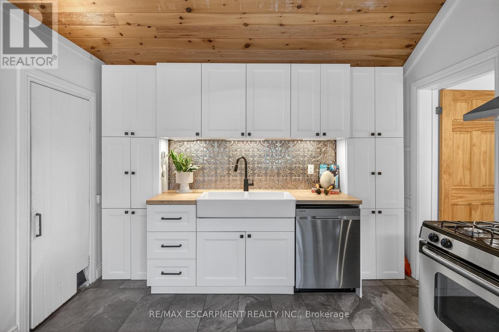 14 Lochearne Street, Hamilton, Ontario  L8R 1V8 - Photo 19 - X12617484