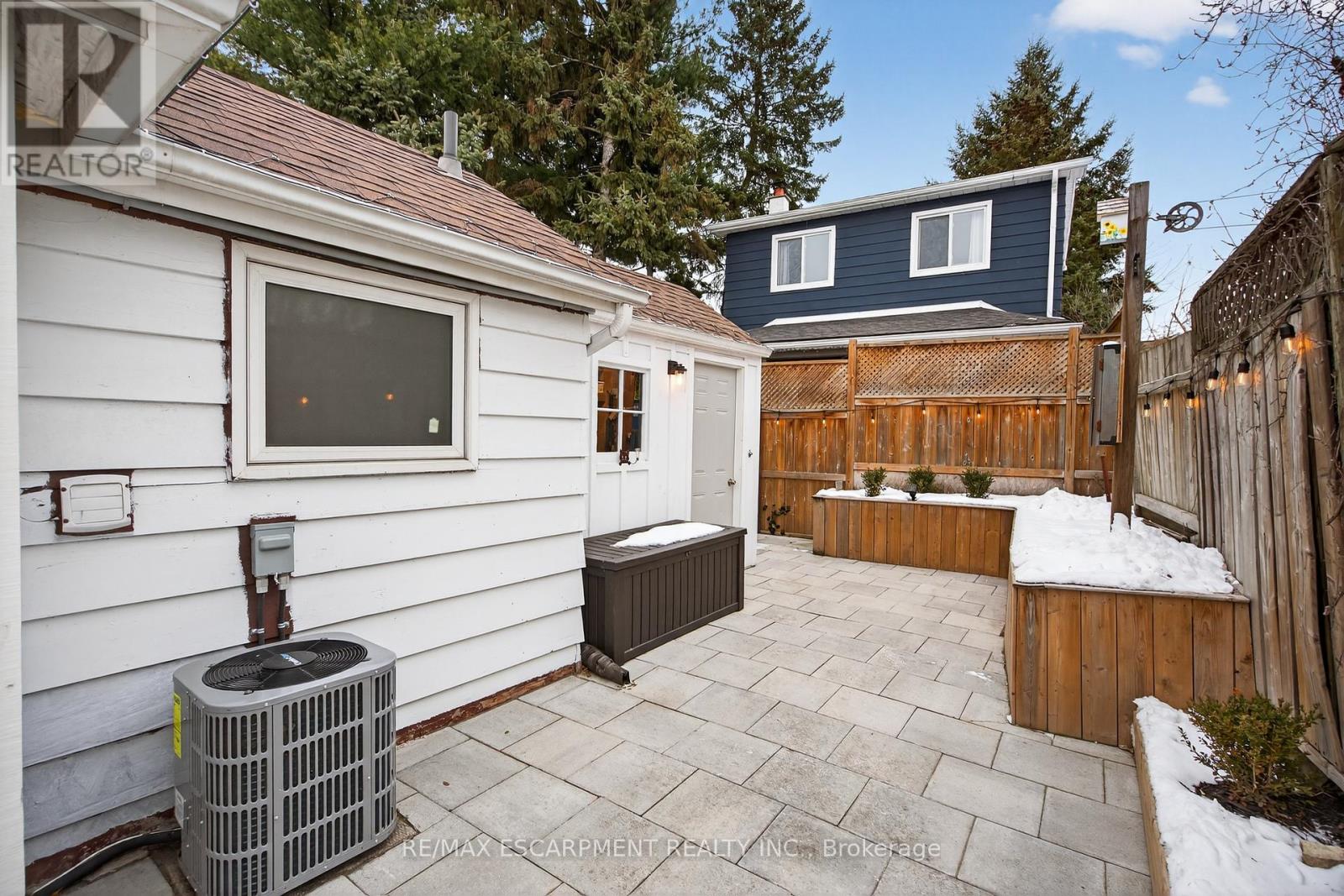 14 Lochearne Street, Hamilton, Ontario  L8R 1V8 - Photo 33 - X12617484