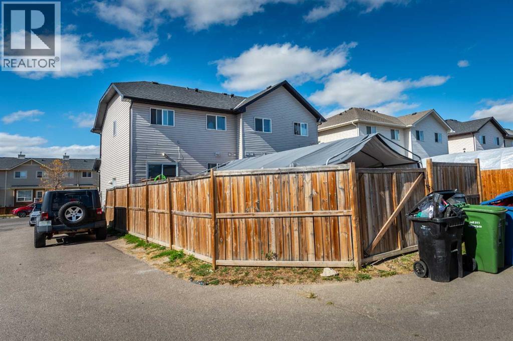 10 Tarawood Lane Ne, Calgary, Alberta  T3J 4S9 - Photo 5 - A2258830