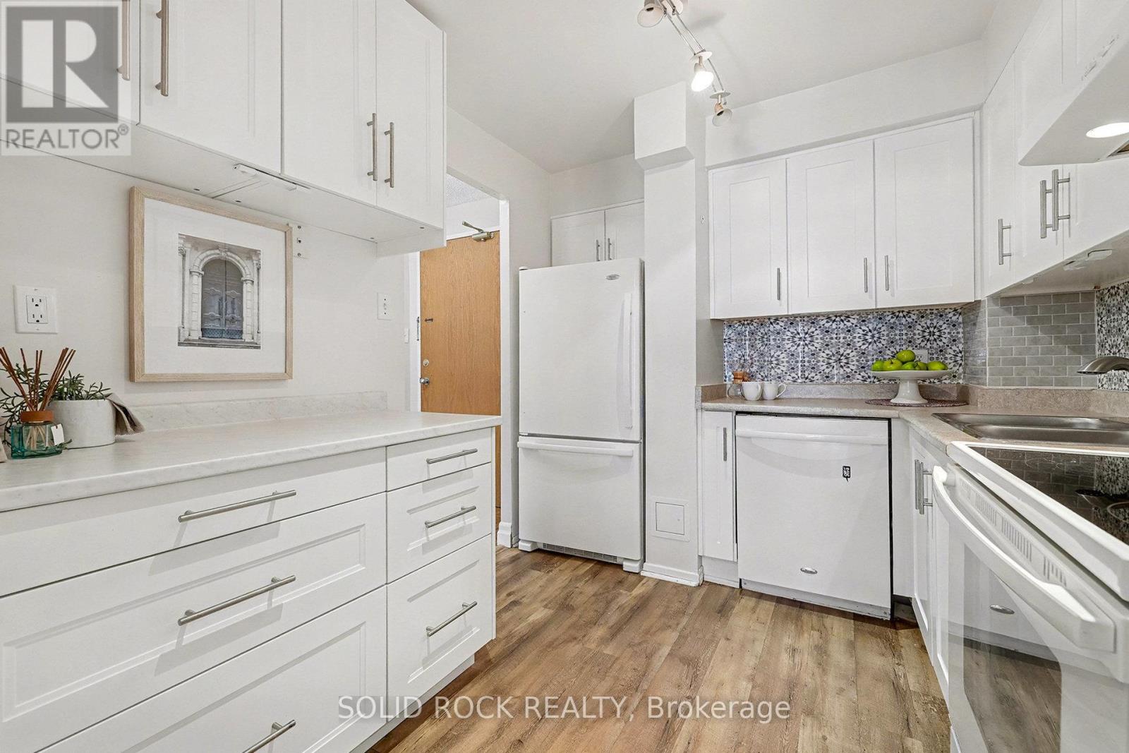 108 - 2871 Richmond Road, Ottawa, Ontario K2B 8M5 - Photo 6 - X12617492