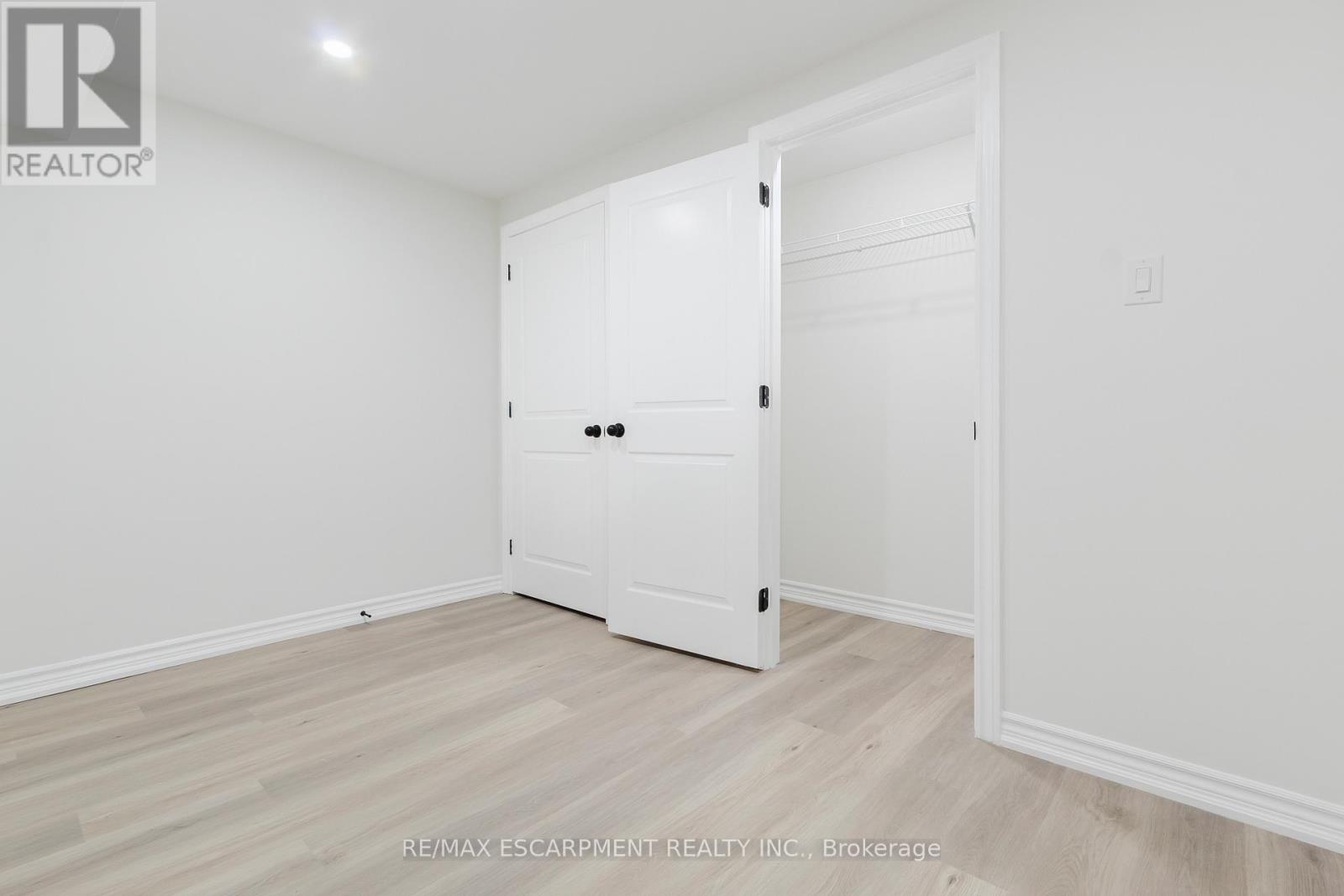 Lower - 211 Green Road, Hamilton, Ontario  L8K 2A4 - Photo 26 - X12617506