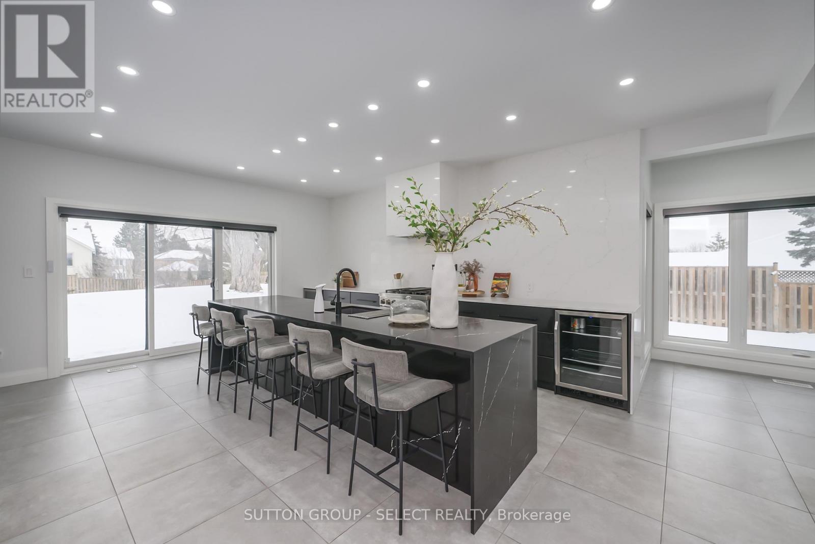 288 Windermere Court W, London North, Ontario  N6G 4J5 - Photo 9 - X12617518