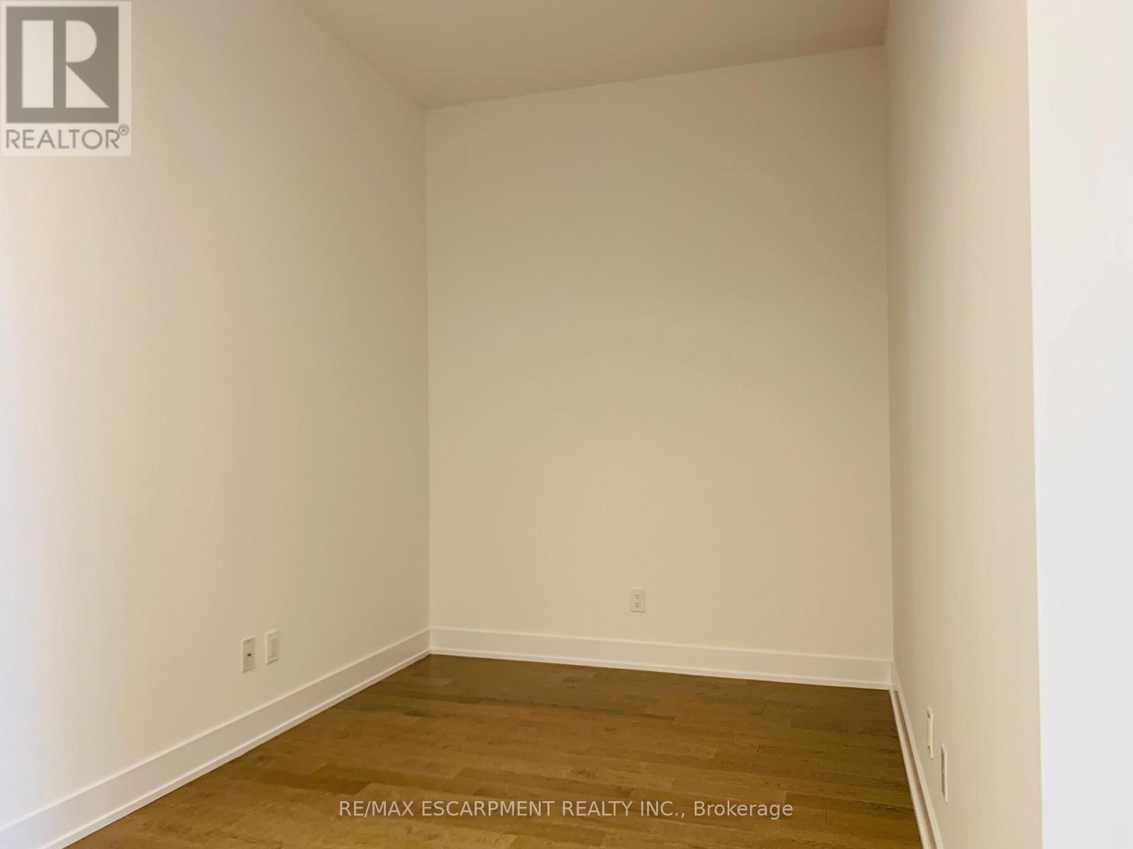 2405 - 181 Bedford Road, Toronto, Ontario  M5R 0A5 - Photo 11 - C12617514