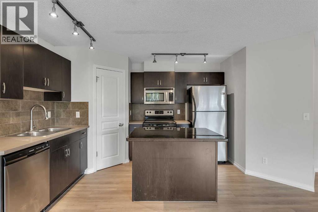 57 Auburn Bay Common Se, Calgary, Alberta T3M 0M6 - Photo 12 - A2240452