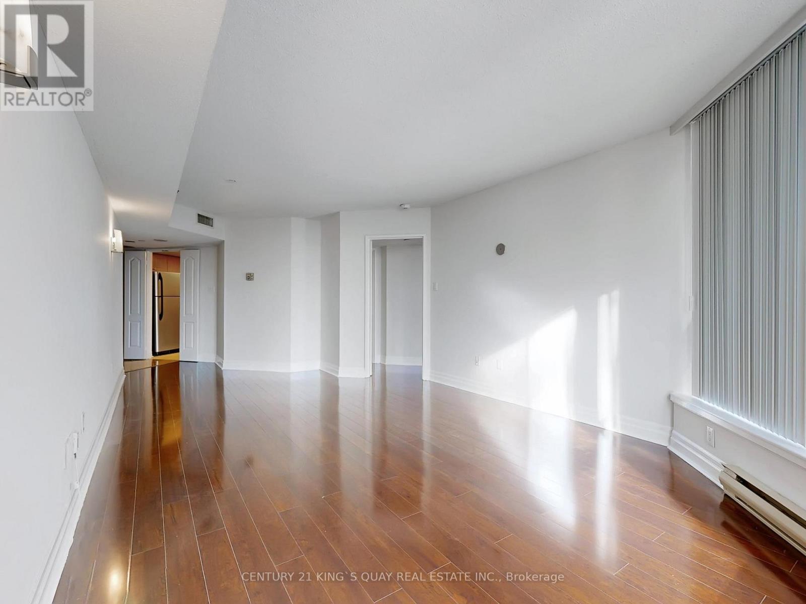 1900 - 38 Elm Street, Toronto, Ontario  M5G 2K5 - Photo 17 - C12616140