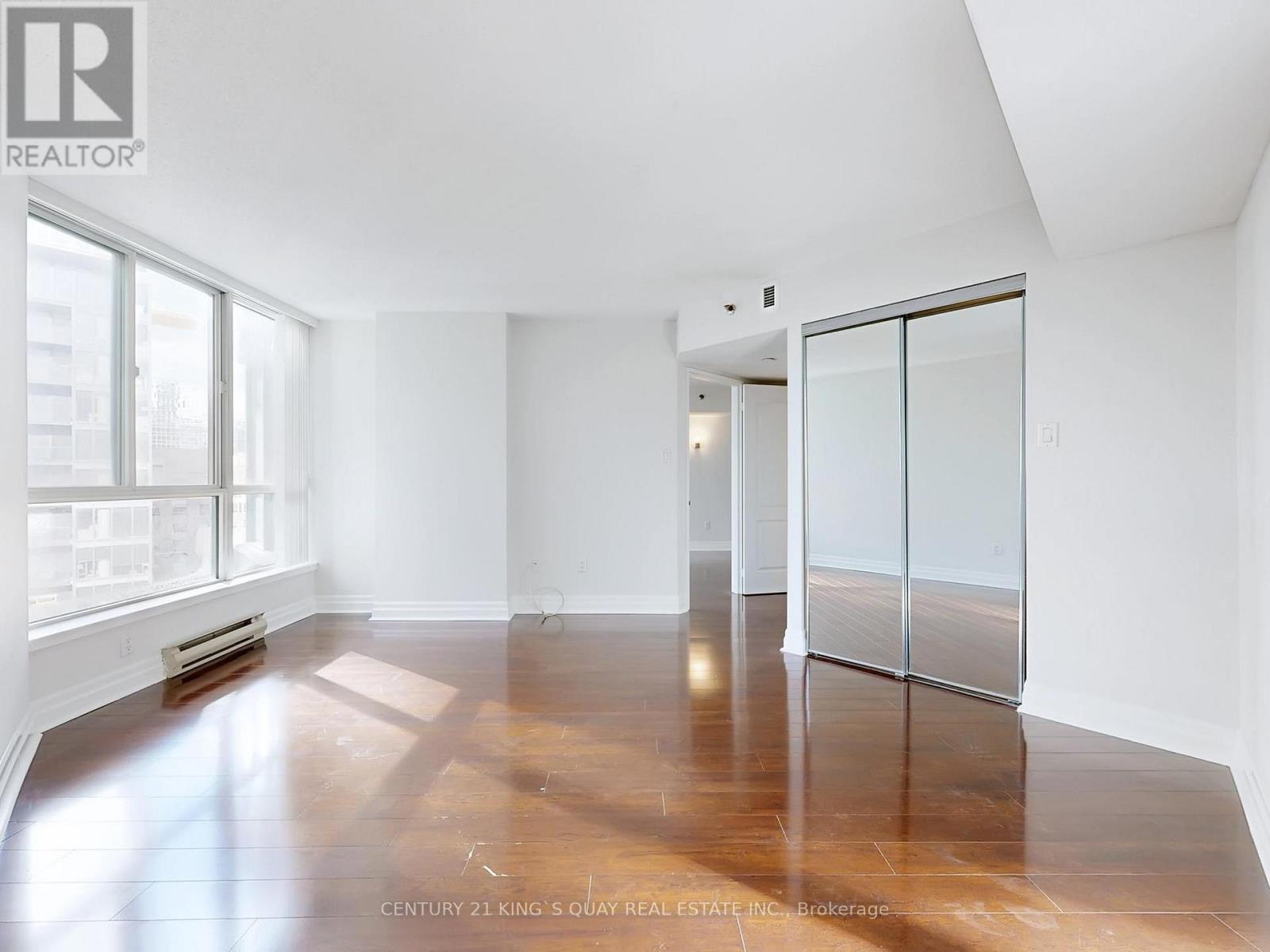 1900 - 38 Elm Street, Toronto, Ontario  M5G 2K5 - Photo 28 - C12616140