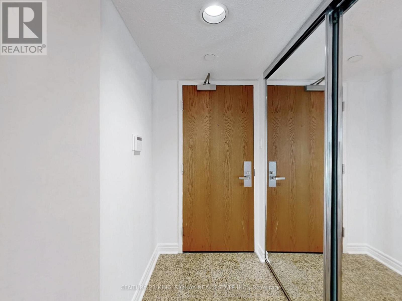 1900 - 38 Elm Street, Toronto, Ontario  M5G 2K5 - Photo 35 - C12616140