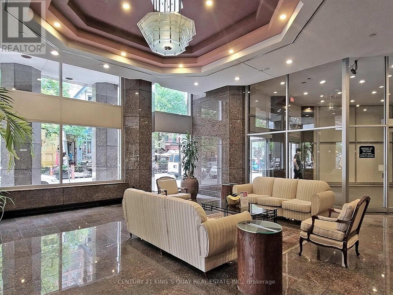 1900 - 38 Elm Street, Toronto, Ontario  M5G 2K5 - Photo 4 - C12616140