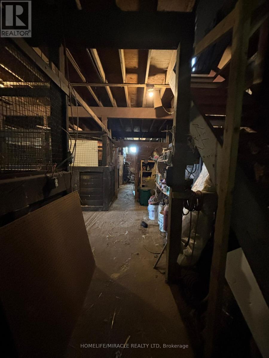 1381 Hwy 8, Cambridge, Ontario  N1R 5S2 - Photo 14 - X12470771