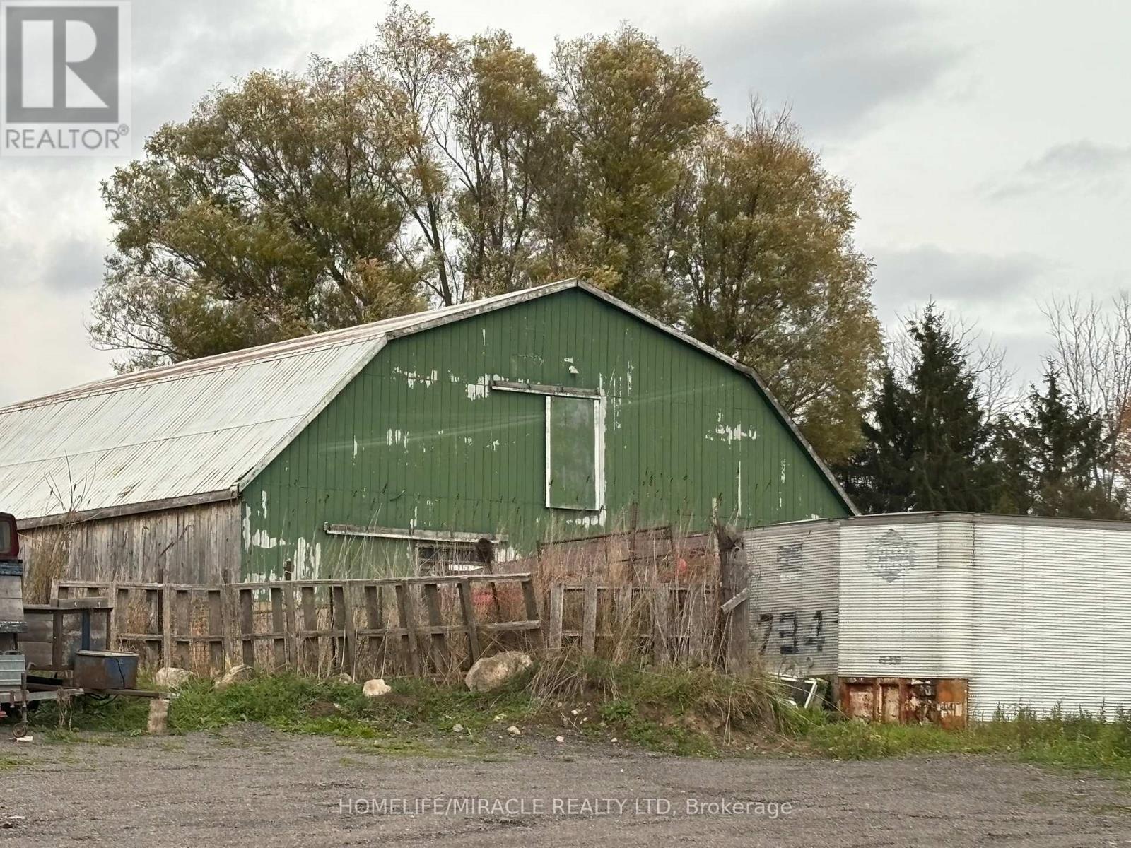 1381 Hwy 8, Cambridge, Ontario  N1R 5S2 - Photo 4 - X12470771