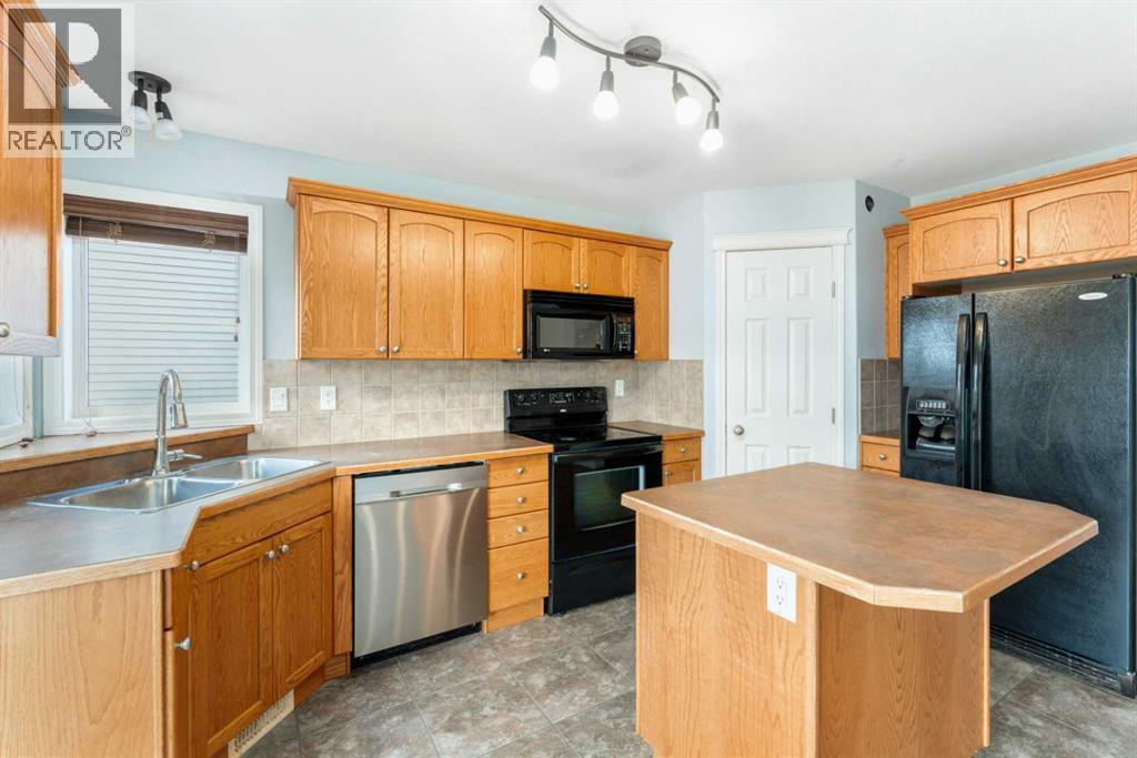 4 Lucky Place, Sylvan Lake, Alberta T4S 0A9 - Photo 13 - A2271508