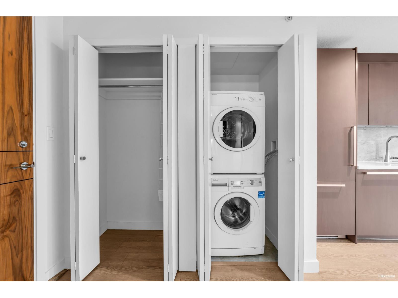 812 13750 100 Avenue, Surrey, British Columbia  V3T 0L3 - Photo 17 - R3073345