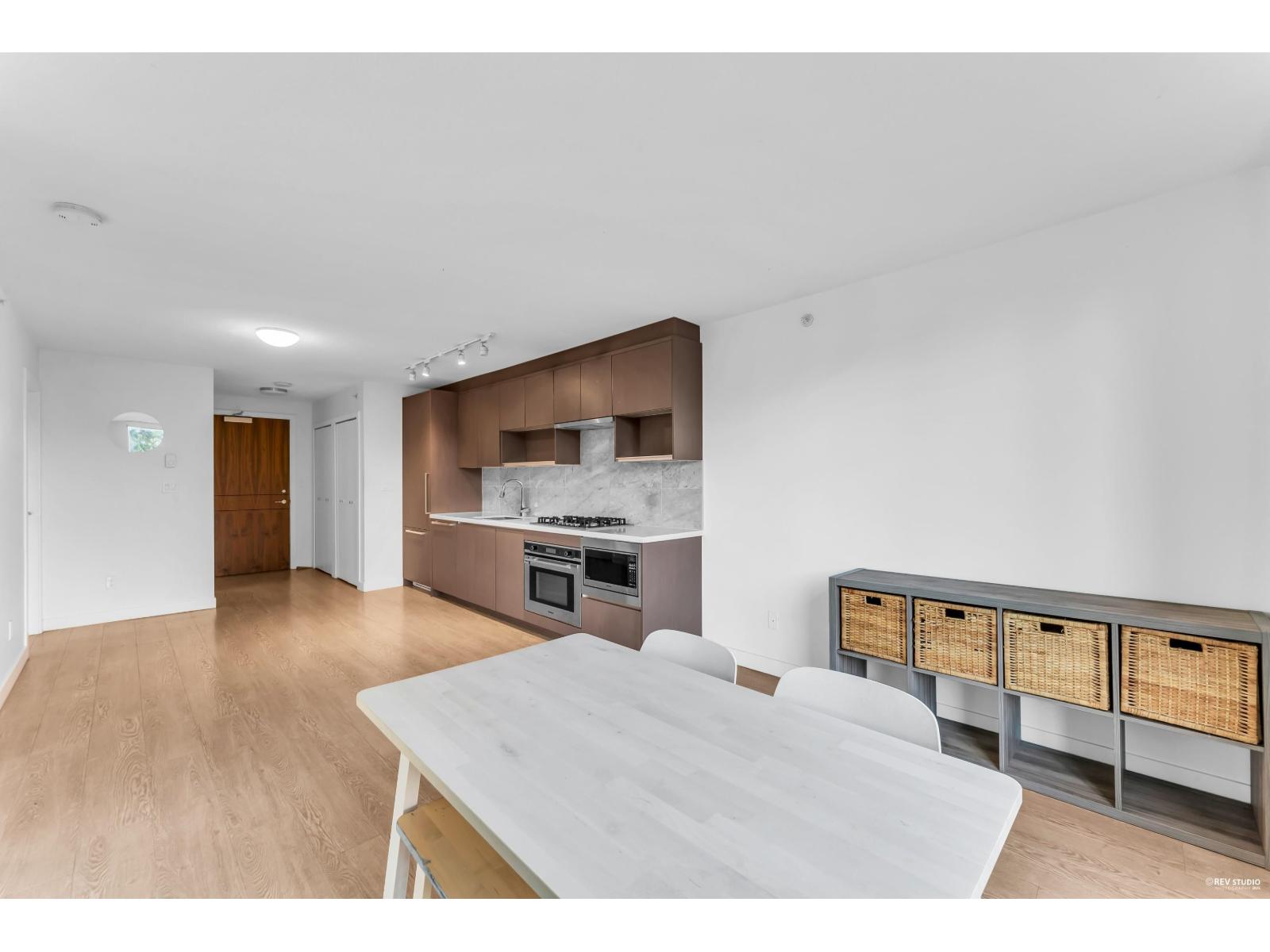 812 13750 100 Avenue, Surrey, British Columbia  V3T 0L3 - Photo 5 - R3073345