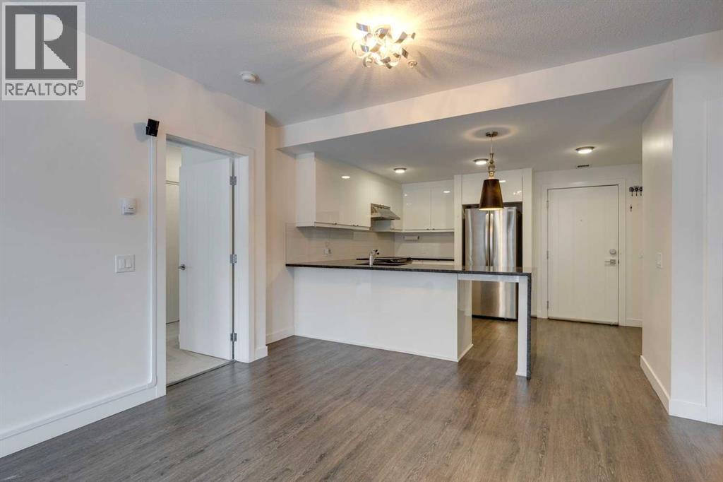 103, 25 Aspenmont Heights Sw, Calgary, Alberta  T3H 0E4 - Photo 9 - A2274638