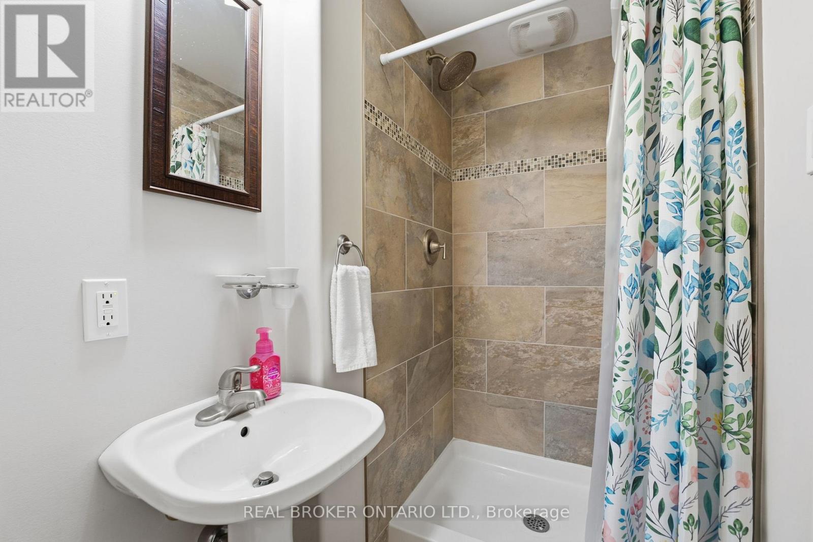 B - 3895 Old Richmond Road, Ottawa, Ontario K2H 8T8 - Photo 19 - X12618158