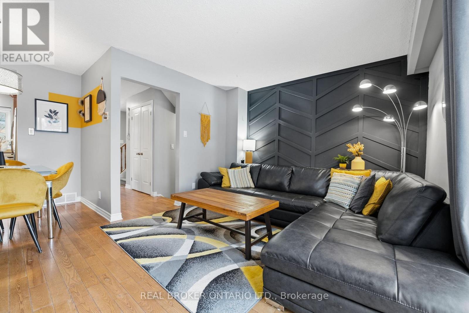 B - 3895 Old Richmond Road, Ottawa, Ontario K2H 8T8 - Photo 5 - X12618158