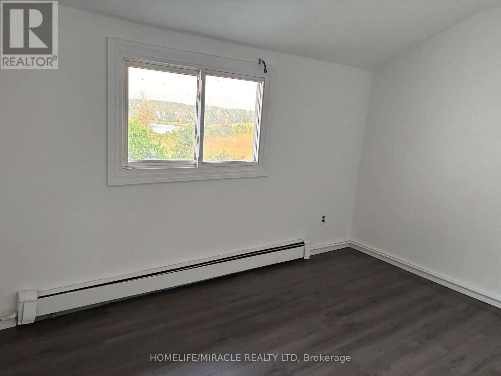 4 - 1381 Hwy 8, Hamilton, Ontario  N1R 5S2 - Photo 10 - X12600678